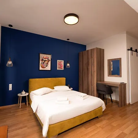 Luxury 2 Aparthotel *